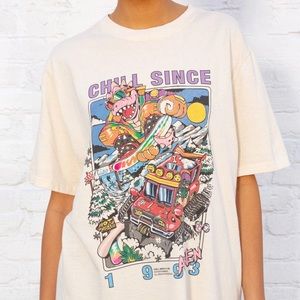 brandy melville logo graphic tshirt